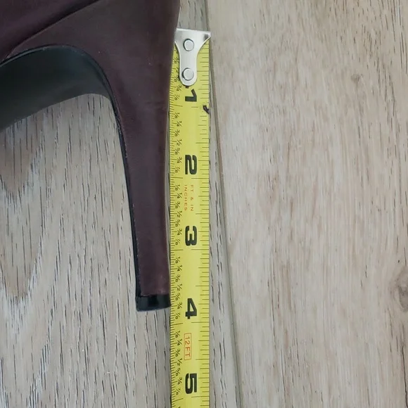 NINE WEST ankle bootie (boots). Like new! - Picture 14 of 14